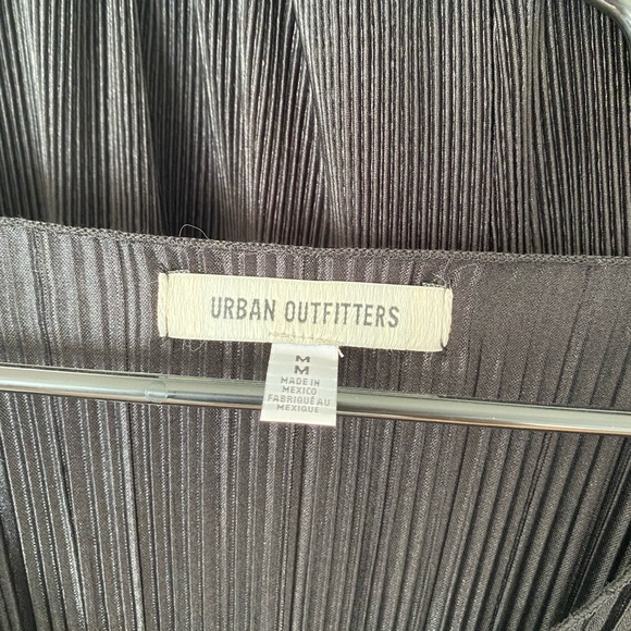 Matching Set Button down/Pants - Picture 2 of 5